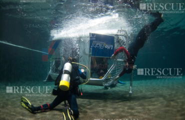 Treinamento de Escape de Aeronave Submersa Treinamento de Escape de Aeronave Submersa