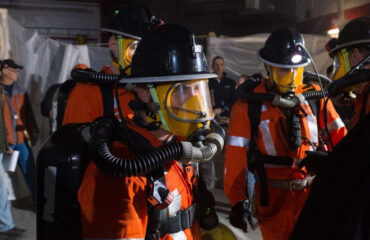 O Manuseio Operação Equipamento Incêndio objetivo do Treinamento é transmitir aos profissionais da área da mineração o conhecimento mais detalhado a respeito dos equipamentos de combate a incêndios e seus procedimentos operacionais, para garantir a utilização correta do equipamento em casos de emergências, além da prestação de Primeiros Socorros a Acidentados. O Manuseio Operação Equipamento Incêndio objetivo do Treinamento é transmitir aos profissionais da área da mineração o conhecimento mais detalhado a respeito dos equipamentos de combate a incêndios e seus procedimentos operacionais, para garantir a utilização correta do equipamento em casos de emergências, além da prestação de Primeiros Socorros a Acidentados.