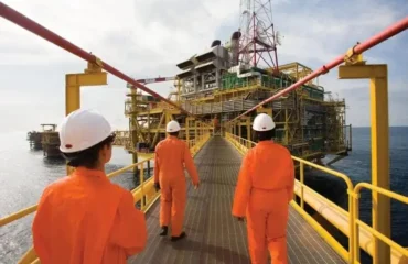 Curso NR-37 Meios de Acesso à Plataforma Curso NR-37 Meios de Acesso à Plataforma