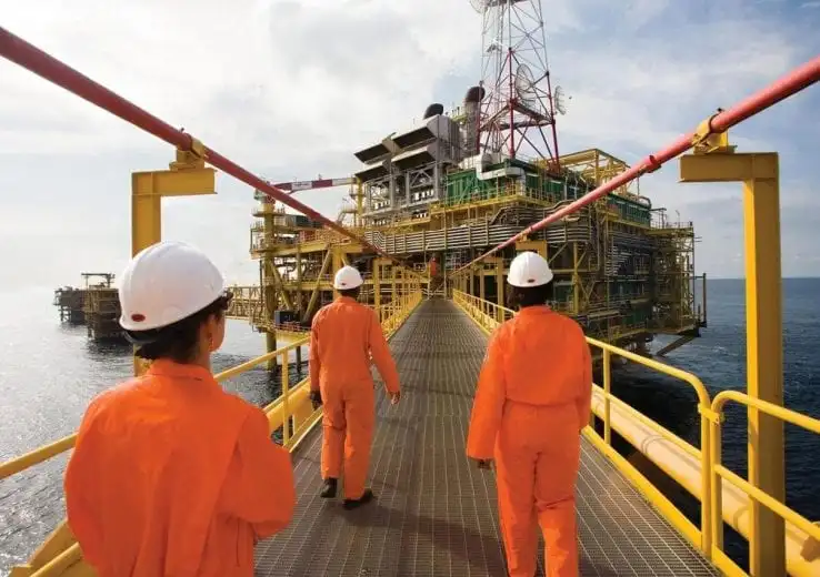 Curso NR-37 Meios de Acesso à Plataforma