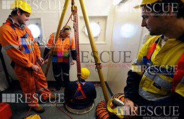 Curso Espaço Confinado Autorizado e Vigia NR 33 em Japonês Curso Espaço Confinado Autorizado e Vigia NR 33 em Japonês