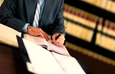 Elaboração de Manual de Instrução de Operação para Máquina ou Equipamento NR-12 Elaboração de Manual de Instrução de Operação para Máquina ou Equipamento NR-12