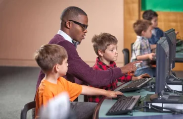 Curso Informática na Educação O que é Informática na Educação?