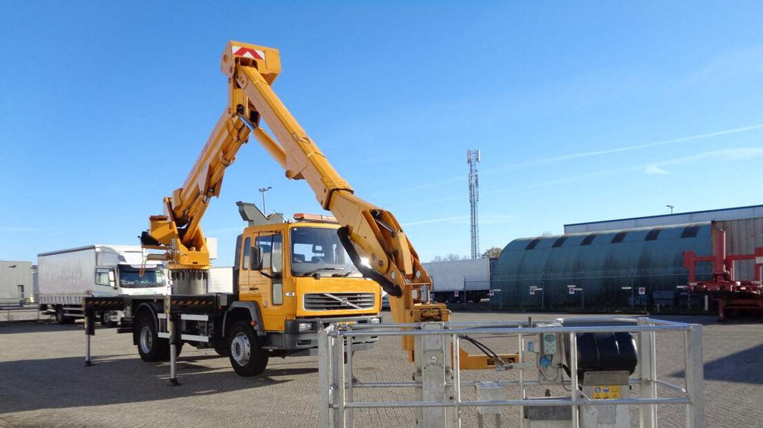 Curso Capacitação NR-12 Segurança na Operação de Bomba Lança de Concreto