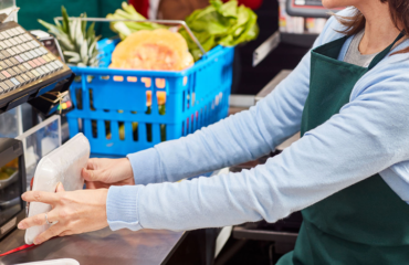 1702 – Treinamento Admissional para Operadores de Checkout Nome Técnico: 1702 – Treinamento 1702 – Treinamento Admissional para Operadores de Checkout Nome Técnico: 1702 - Treinamento