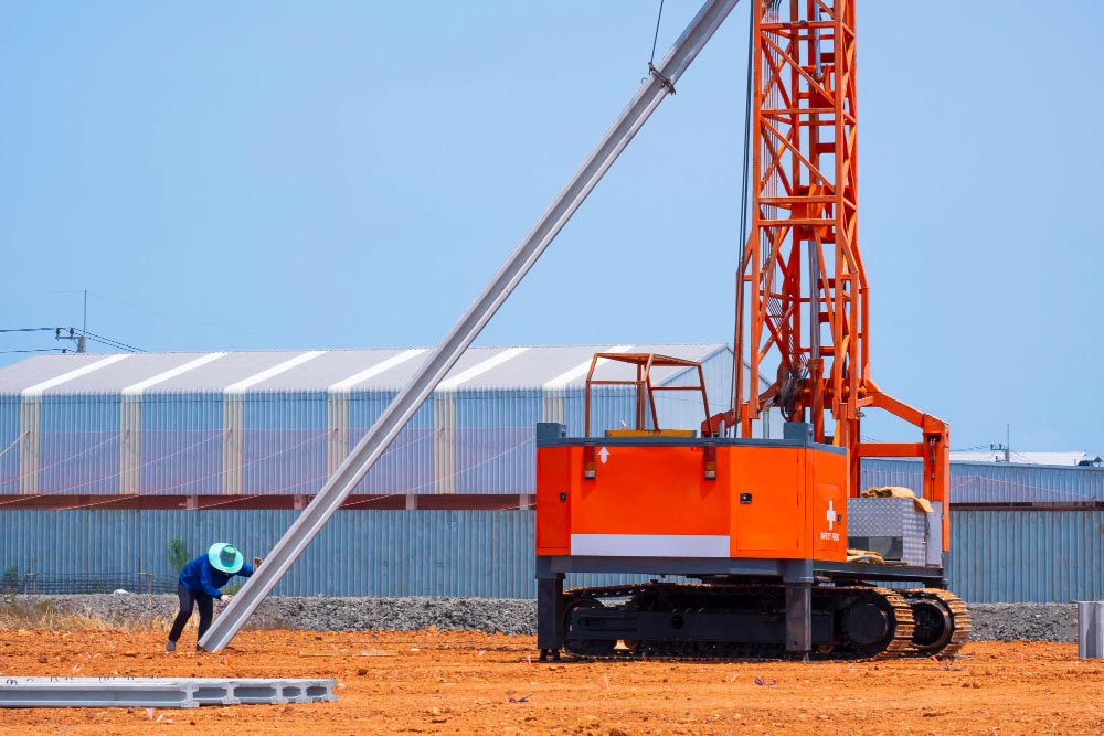 Inspeção Técnica de Equipamento Bate-Estaca: análise de desempenho e segurança em sistemas de cravação utilizados em obras de fundação - Laudo de Bate Estaca Inspeção Técnica de Equipamento Bate-Estaca: análise de desempenho e segurança em sistemas de cravação utilizados em obras de fundação - Laudo de Bate Estaca