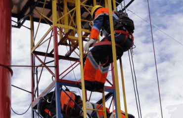 Treinamento de Altura NR 35 Treinamento de Altura NR 35