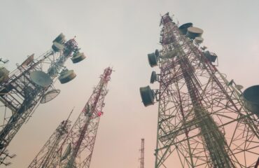 : Laudo Compatibilidade Eletromagnética NBRIEC 61000-4-5 : Laudo Compatibilidade Eletromagnética NBRIEC 61000-4-5