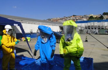 Curso Atendimento Emergências Químicas Curso Atendimento Emergências Químicas