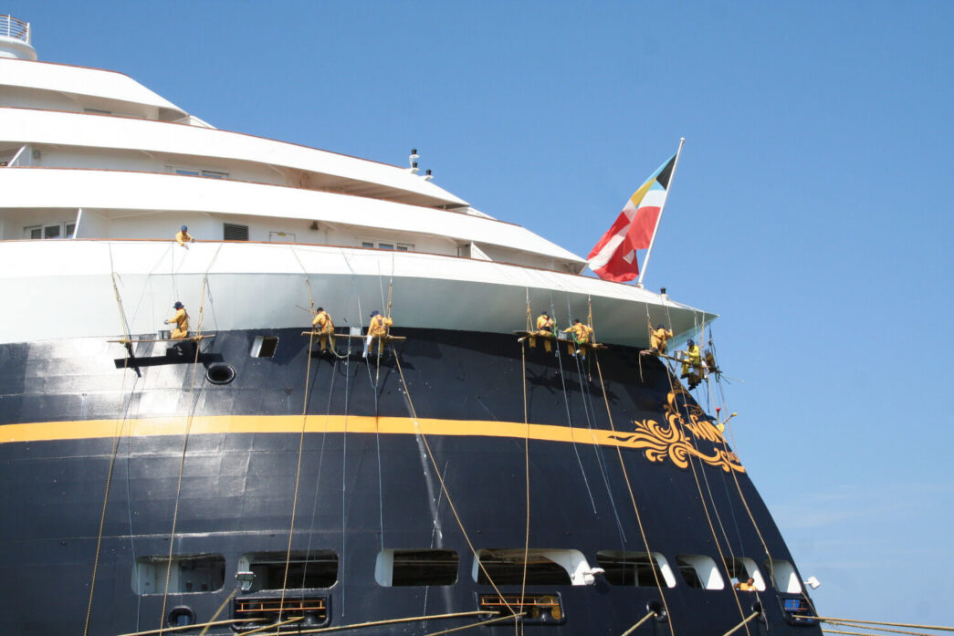 Curso Atividades de Pintura Naval