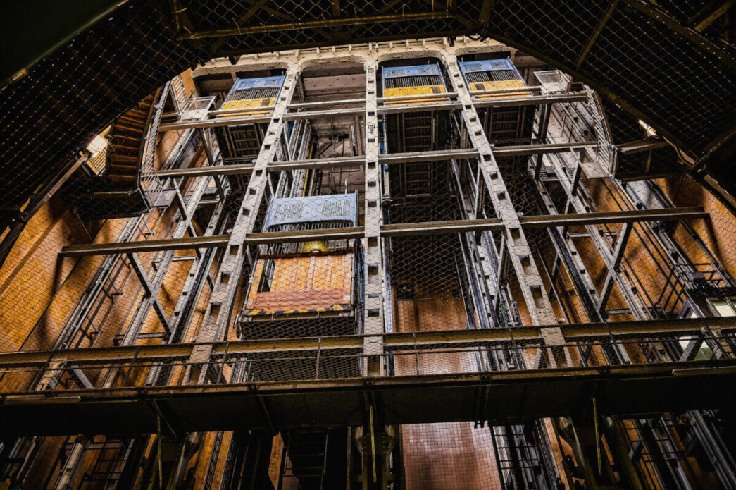 Laudo Elevador de Cargas