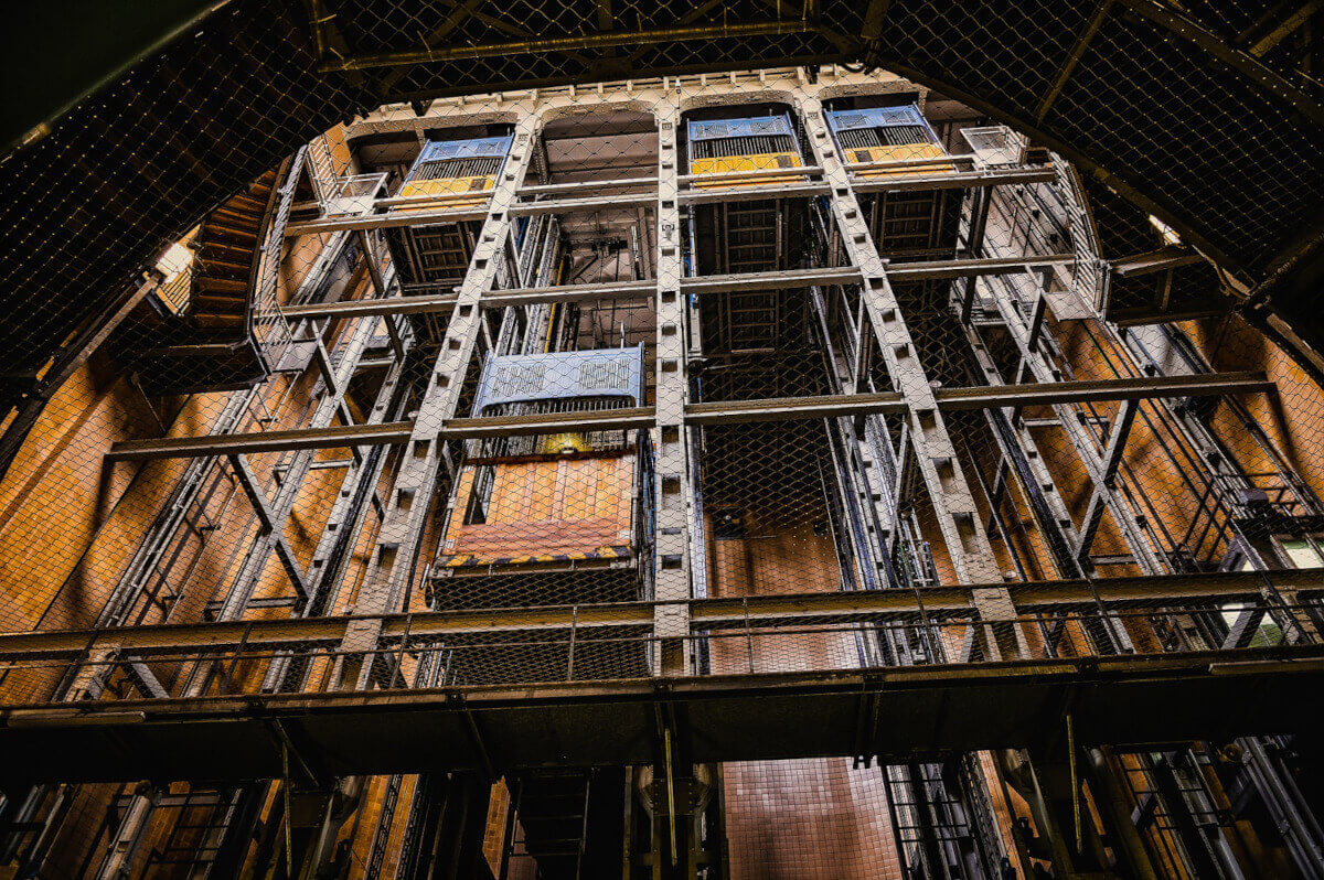 Laudo Elevador de Cargas