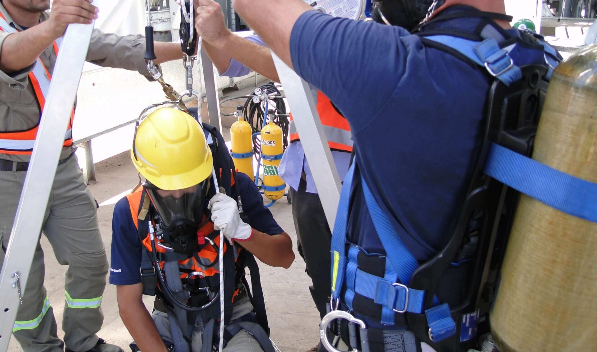 Curso Instrutor de Espaço Confinado