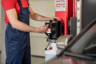 Curso Manutenção de Elevadores Automotivos