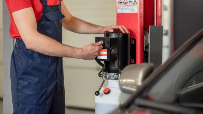 Curso Manutenção de Elevadores Automotivos