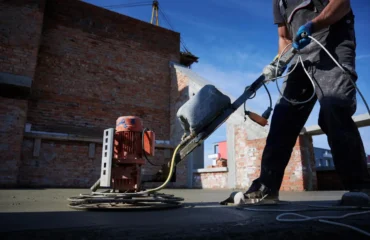 Curso Máquina Alisadora de Concreto (Bambolê) Curso Máquina Alisadora de Concreto (Bambolê)