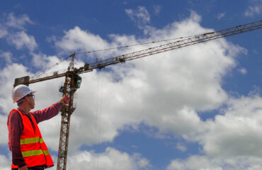 Curso Sinaleiro e Amarrador de Cargas Curso Sinaleiro e Amarrador de Cargas