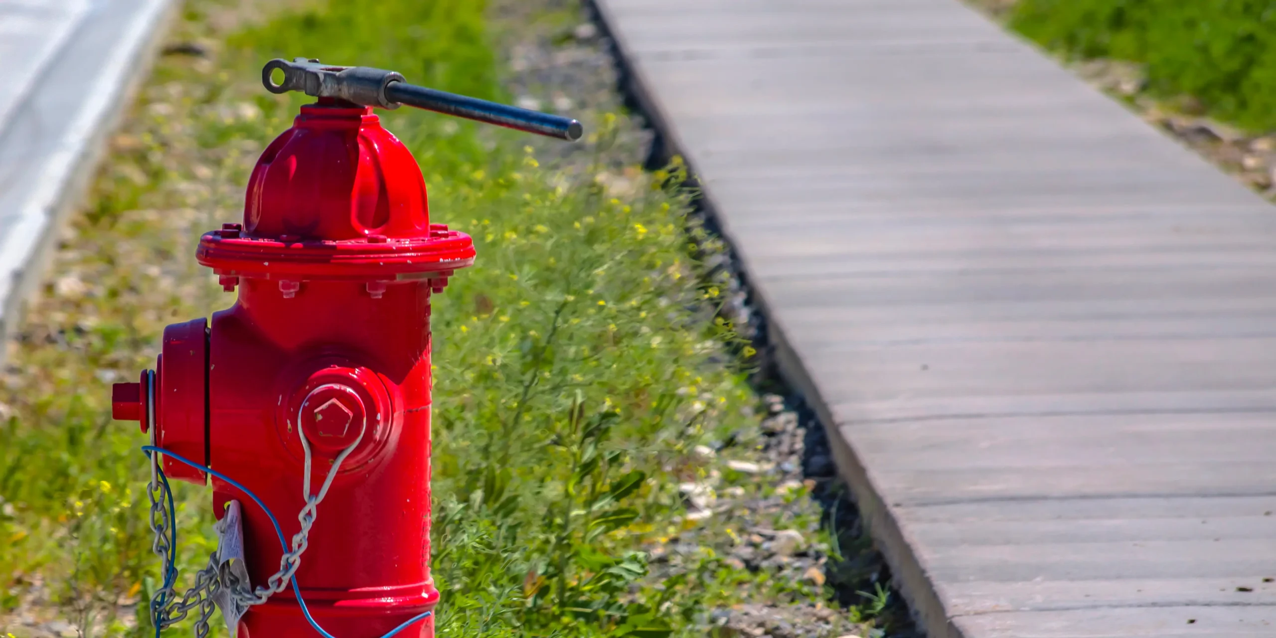 Curso Como Instalar Hidrantes : Localização estratégica facilita o acesso e reduz o tempo de resposta no combate inicial.