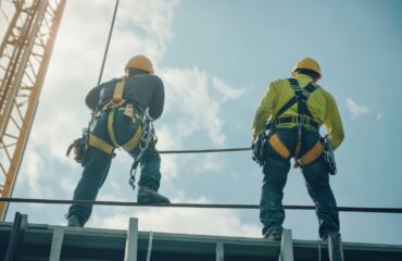 Safety Course in Work at Height NR 35 Safety Course in Work at Height NR 35