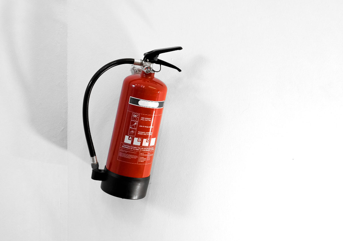 Relatório completo de sistemas e estratégias para prevenção e combate a incêndios, protegendo vidas e patrimônio - Segurança Contra Incêndio Predial Relatório completo de sistemas e estratégias para prevenção e combate a incêndios, protegendo vidas e patrimônio - Segurança Contra Incêndio Predial
