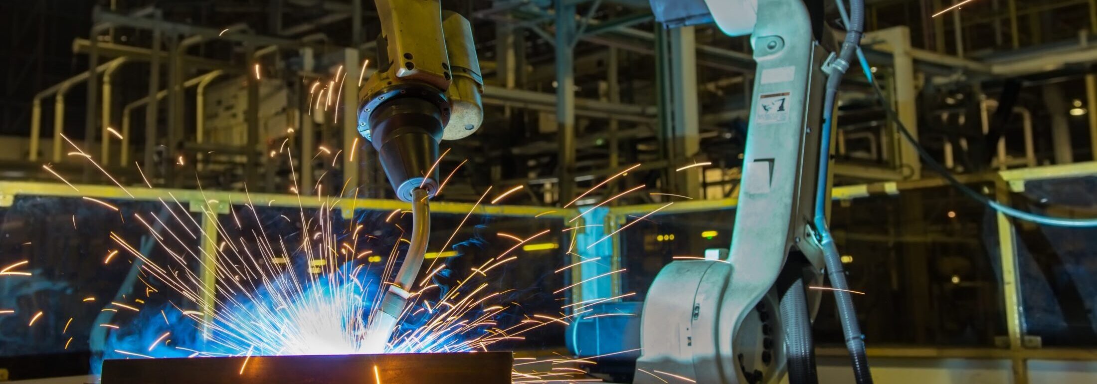 Emissão por solda Célula Robotizada