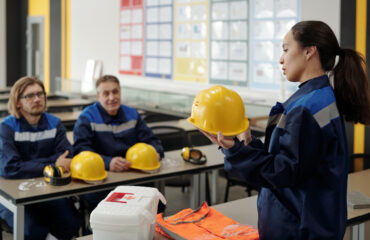 Treinamento de Diretrizes Básicas de Segurança Treinamento de Diretrizes Básicas de Segurança