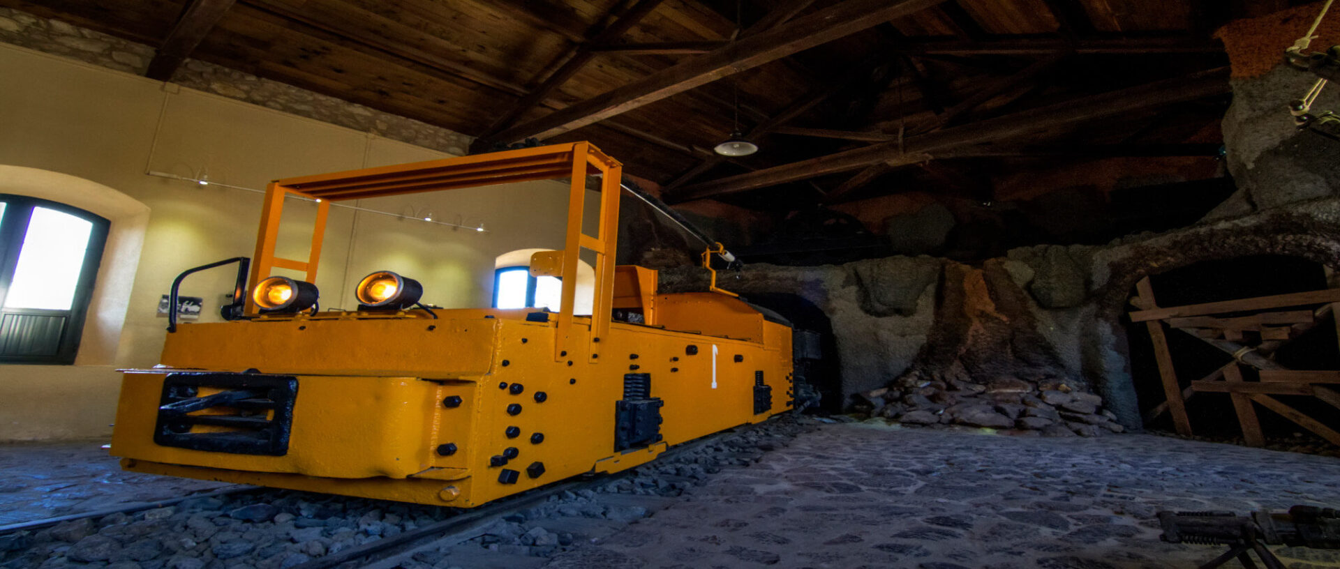 Máquinas Movimentação Solo Mineração