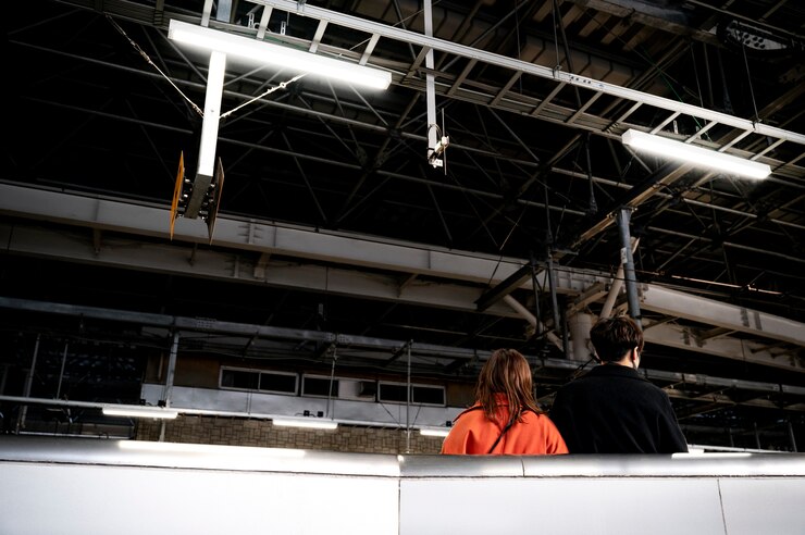 Lâmpadas localizadas em um galpão industrial - Laudo de Luminância Lâmpadas localizadas em um galpão industrial - Laudo de Luminância