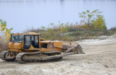 Curso Instrutor de Mini Carregadeira Curso Instrutor de Mini Carregadeira