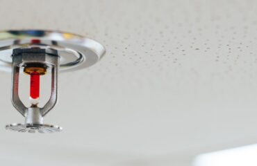 Curso Sistemas de Proteção Contra Incêndio por Chuveiros Automáticos NBR 10897 Curso Sistemas de Proteção Contra Incêndio por Chuveiros Automáticos NBR 10897