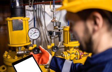 Curso Como Fazer Teste de Estanqueidade – NR-34 Sistema de válvulas e conexões pressurizadas preparadas para teste de estanqueidade em rede hidráulica. Etapa crítica para garantir vedação e segurança operacional.