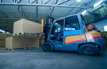 Curso Manutenção de Empilhadeira Elétrica ou a Combustão Curso Manutenção de Empilhadeira Elétrica ou a Combustão