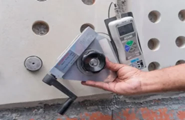 Curso Ensaios Pull-Out e Push-Out Curso Ensaios Pull-Out e Push-Out