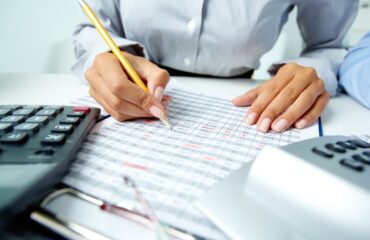 Curso Gestão Tesouraria Muito além do cálculo: uma tesouraria técnica transforma números em decisões que blindam a empresa contra riscos invisíveis.