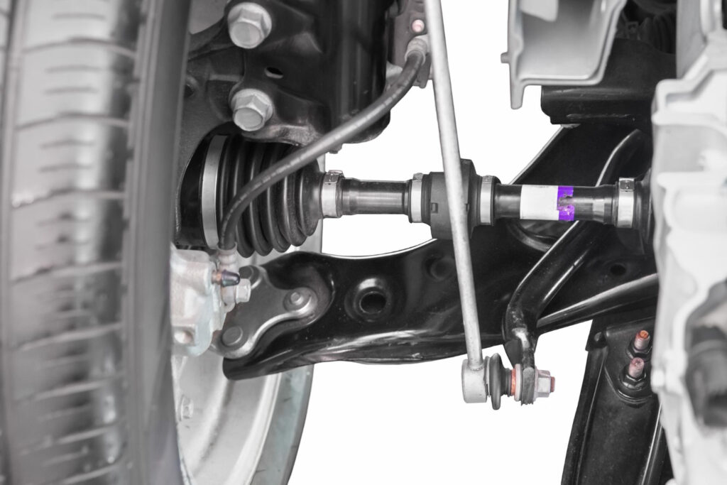 Suspensões automotiva em uma inspeção. - Ensaio Líquido Penetrante