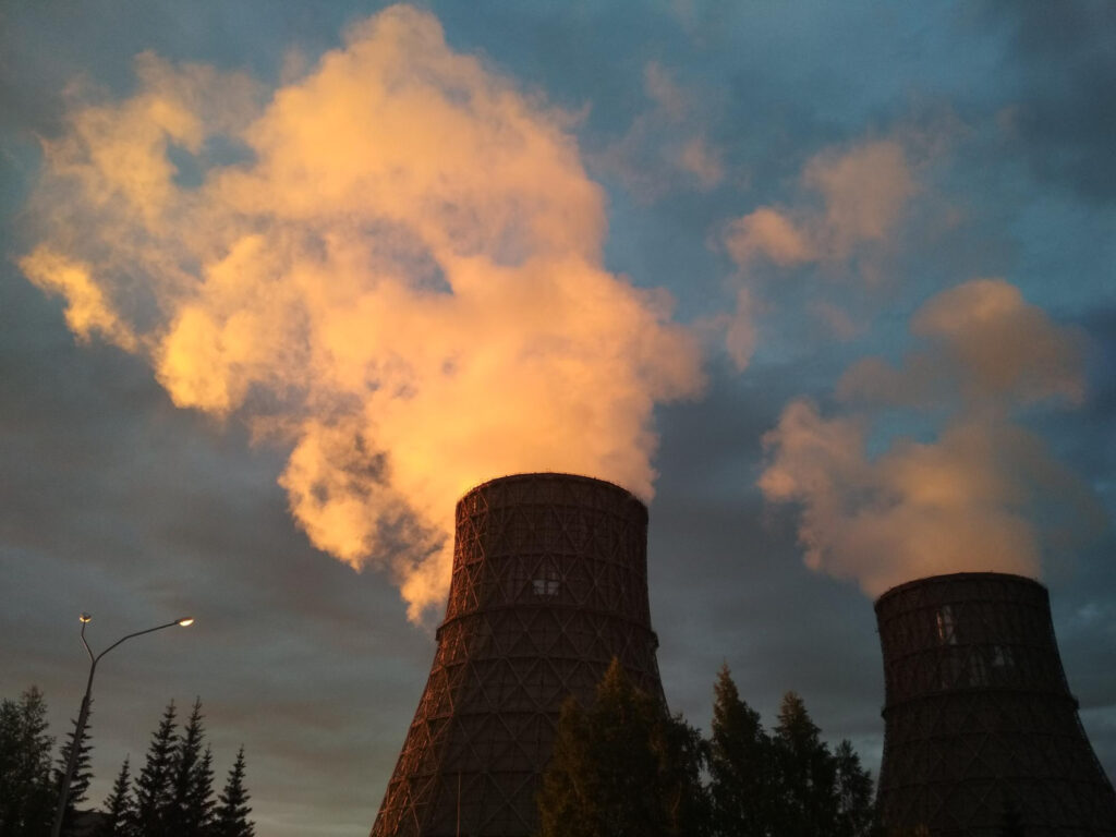 Liberação de vapores em torres de resfriamento térmico sob baixa iluminação curso atmosfera explosiva ex 001