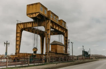 Curso Instrutor de Ponte Rolante, Talha e Monovias Curso Instrutor de Ponte Rolante, Talha e Monovias