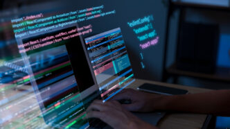 Codificação em alta performance: desenvolvimento e análise de softwares com tecnologias de projeção digital. - Curso Informática Avançada.