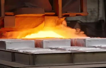Treinamento Fabricação Lingotes Alumínio Treinamento Fabricação Lingotes Alumínio