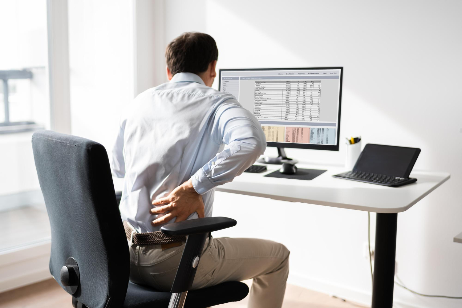 Riscos Relacionados a Ergonomia da Área de Tecnologia da Informática