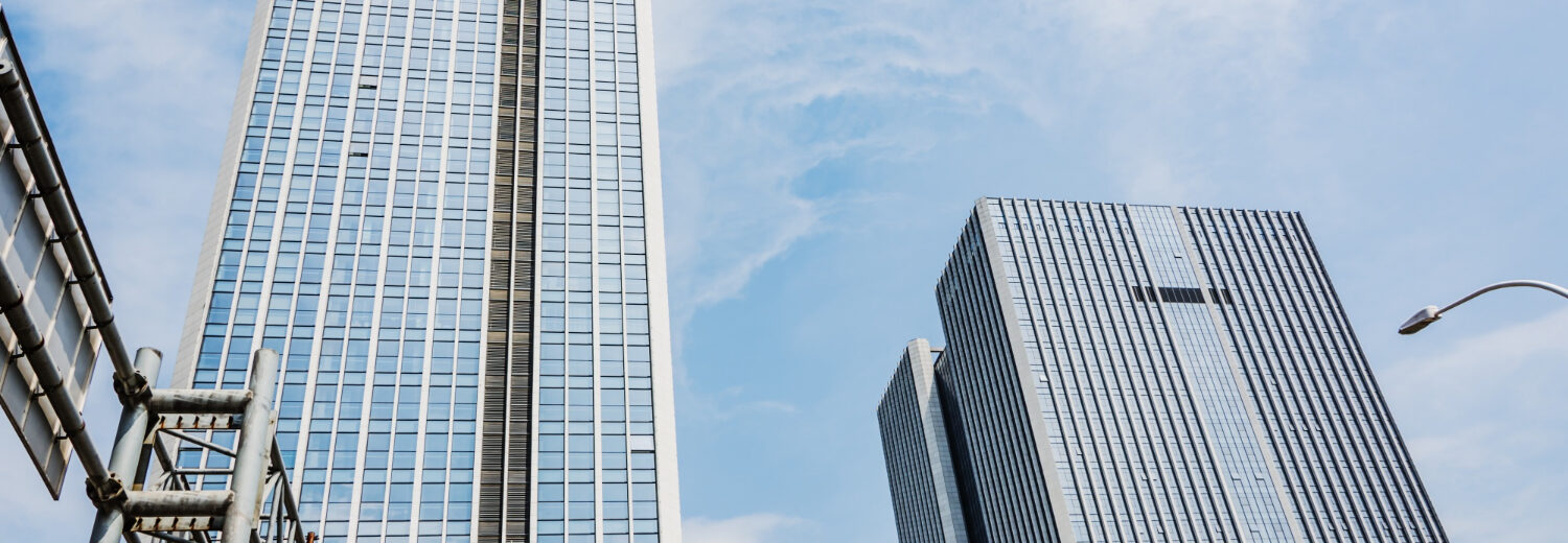 Edifícios empresarial em região urbana central - Laudo Edificações NBR 17170