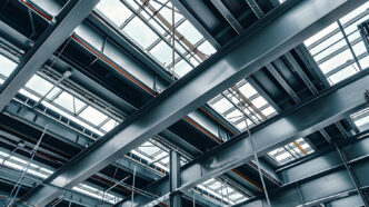 Estrutura de engenharia ao ar livre para planejamento de projetos de construção. - Projeto Estruturas Aço NBR 8800