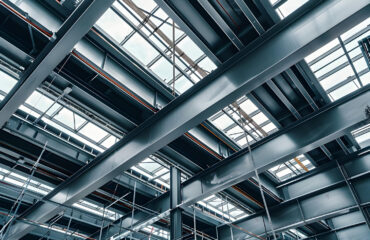 Estrutura de engenharia ao ar livre Estrutura de engenharia ao ar livre para planejamento de projetos de construção. - Projeto Estruturas Aço NBR 8800