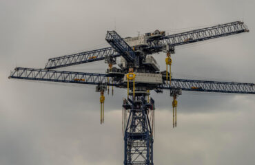 FOTO 01 Estrutura composta por múltiplos braços de grua torre interligados