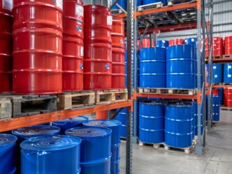 O objetivo da consultoria em armazenamento de produtos perigosos é garantir que todas as etapas envolvidas na armazenagem, desde a infraestrutura física até os procedimentos operacionais, estejam plenamente alinhadas às normas técnicas
