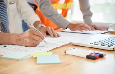 Curso Gestão Segurança Saúde Trabalho Segurança eficaz começa no papel, mas só gera resultado quando se transforma em ação validada, registrada e auditável.