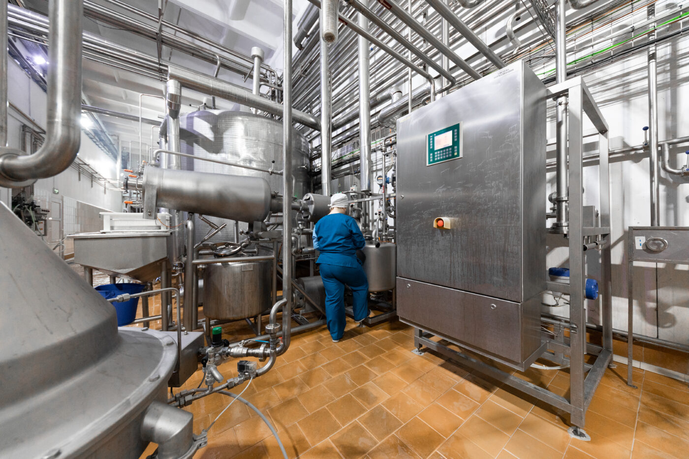 Operação de Caldeiras conforme NR 13 exige controle operacional, monitoramento contínuo e resposta técnica em ambiente real de processo.
