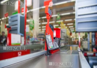 1703 - Treinamento de reciclagem para operadores de checkout