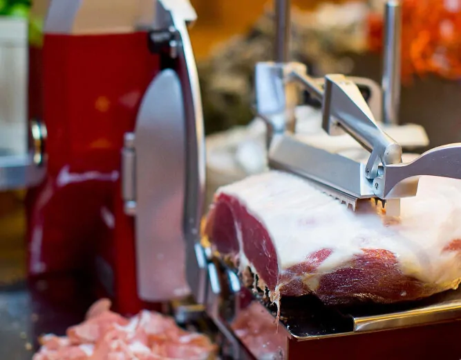 Laudo de Máquinas de Açougue, Mercearia, Bares e Restaurantes