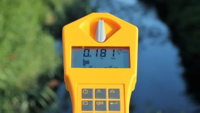 Laudo Equipamentos Radiação Óptica NBR 66079-28
